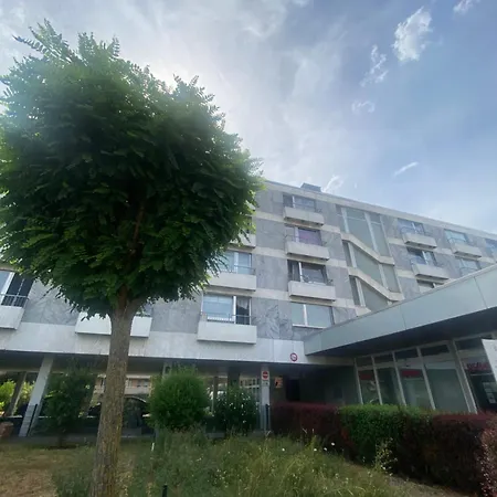 Super And Fully Equipped 150 Meters From The Train Station * Bad Soden am Taunus